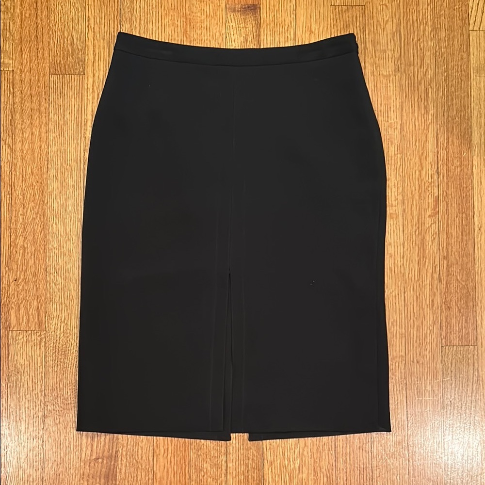 “MNG” classic sleek Black Pencil Skirt size 8, New